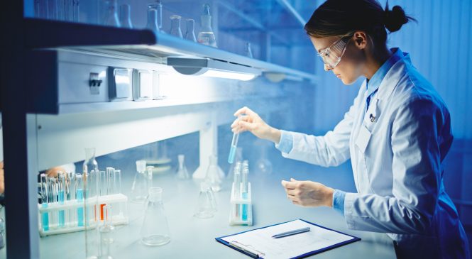 La Generalitat encarrega als centres d’investigació 170.000 tests PCR.  La UAB i els centres de recerca del campus treballen per fer front a la COVID-19, s’han constituit 4 nodes i un d’ells és l’IBB